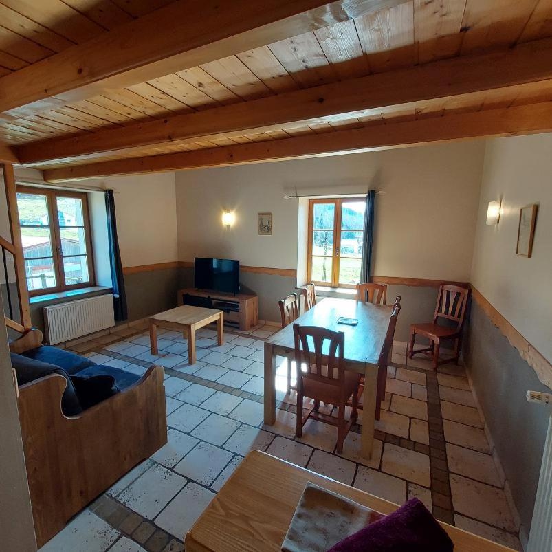 Equi'Val Villa Le Tholy Bagian luar foto